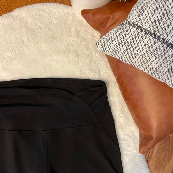 lululemon Align High-Rise Ruched Waist Crop 22” - Picture 3 of 5